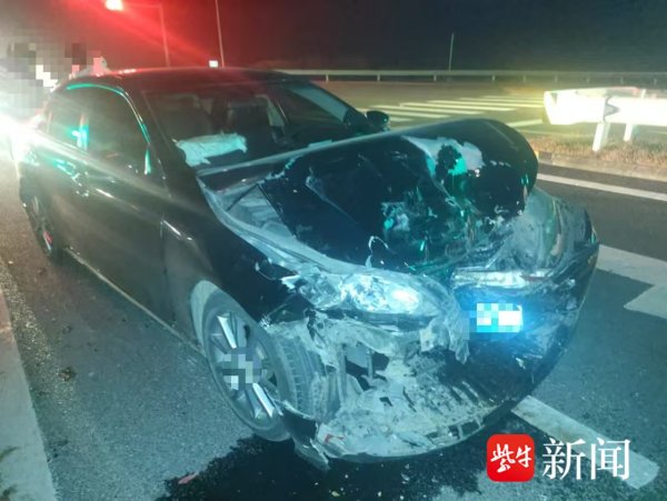 九游体育app(中国)官方网站可见追尾的后车速率不慢-九游(中国体育)娱乐 官方网站 登录入口
